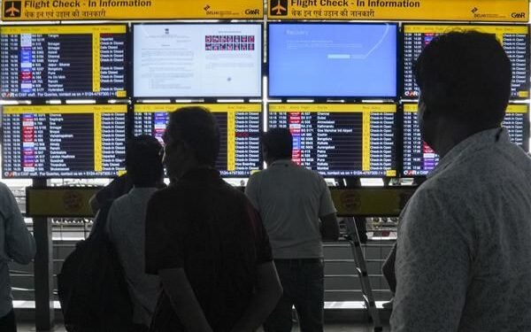 माइक्रोसॉफ्ट के बंद होने से विमानन कंपनियों का परिचालन अप्रभावित: नागर विमानन मंत्रालय