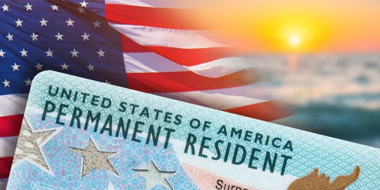 ग्रीन कार्ड के लिए कौन-कौन से वीज़ा ऑप्शन हैं? जानें अमेरिका में ग्रीन कार्ड पाने के आसान तरीका