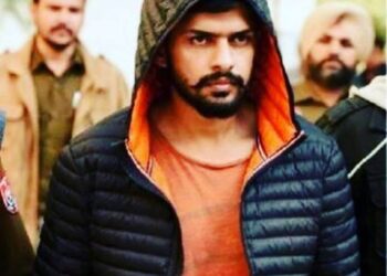 दो पुलिस उपाधीक्षकों को निलंबित कर दिया गया है।