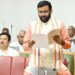 सर्वप्रथम सदन के नेता मुख्यमंत्री श्री नायब सिंह सैनी ने शोक प्रस्ताव पढ़े।