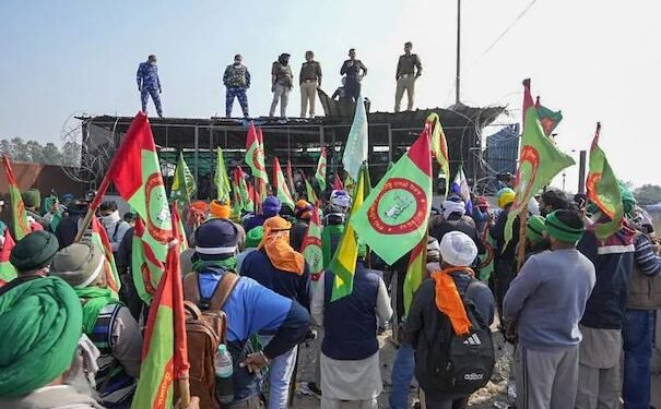 किसानों का आज फिर दिल्‍ली मार्च, शंभू बॉर्डर से बढ़ेगा 101 किसानों का ‘जत्था’, अंबाला के 12 गांवों में मोबाइल इंटरनेट बंद