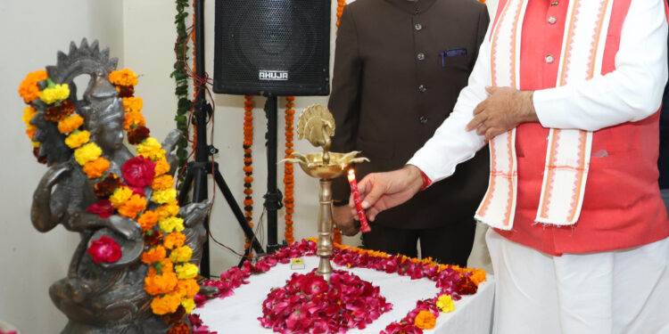 प्रधानमंत्री नरेन्द्र मोदी ने तमिलनाडु के कोयंबटूर से किसानों के खातों में पीएम किसान सम्मान निधि योजना के तहत जारी की 21वीं किस्त