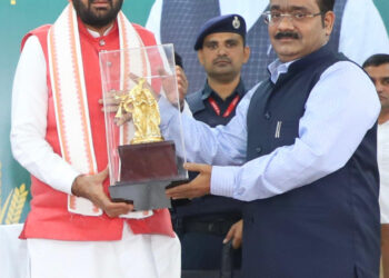 स्वतंत्रता की शताब्दी तक आत्मनिर्भर और डिजिटल रूप से सुदृढ़ होगा किसान