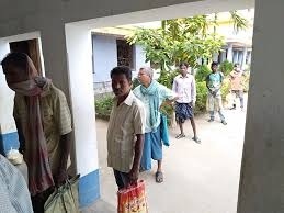 बिहार विधानसभा चुनाव 2025 के दूसरे चरण में 68.76% मतदान हुआ, जो एक रिकॉर्ड उपलब्धि है, जो मतदाताओं की भागीदारी को उजागर करती है।