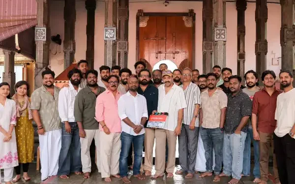 इस बहुप्रतीक्षित एक्शन-मनोरंजक फिल्म का निर्माण आधिकारिक तौर पर शुरू हो गया है, जिसमें ममूटी एक स्थानीय गैंगस्टर की भूमिका निभाने के लिए तैयार हैं, जो मार्तंडम-नागरकोइल की स्थानीय बोली बोलेगा।