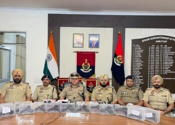 अवैध हथियार आपूर्ति नेटवर्क से जुड़े दो नाबालिगों सहित चार गिरफ्तार, 16 पिस्तौल बरामद*