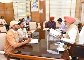 वित्त मंत्री हरपाल सिंह चीमा ने कर्मचारी यूनियनों के साथ की बैठक; मांगों के समयबद्ध समाधान का दिया भरोसा