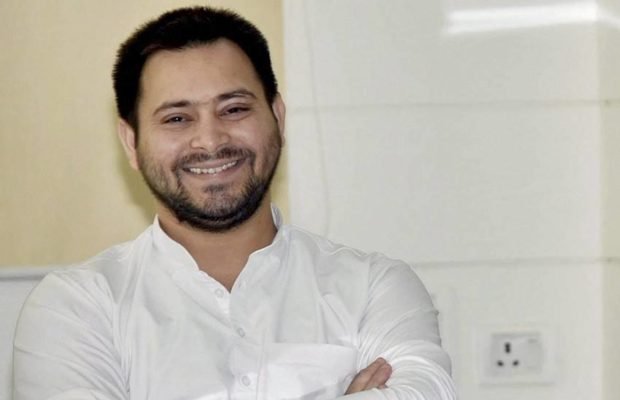 तेजस्वी यादव ने राहुल गांधी को ‘पप्पू’ कहकर की तारीफ