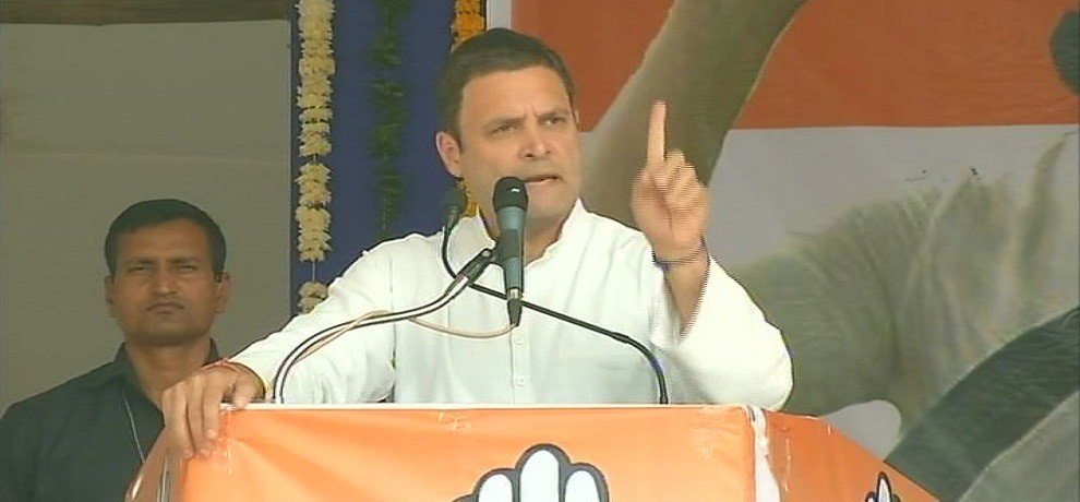 राहुल गांधी ने बीजेपी पर निशाना साधते हुए कांग्रेस को गुजरात चुनाव में जीतने वाली पार्टी बताया