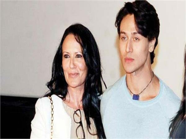 CDR स्कैम में फंसी जैकी श्राफ की पत्नी आयशा श्राफ