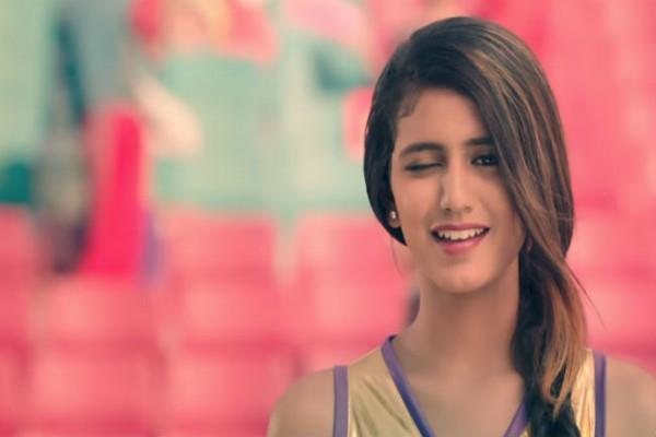 प्रिया प्रकाश ने एक बार फिर आंख के इशारे से किया घायल, वीडियो वायरल