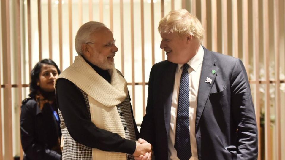 प्रधानमंत्री मोदी बर्तानिया पहुंचे