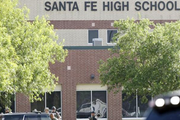 अमेरिका : टेक्सास के स्कूल में गोलीबारी, आठ की मौत