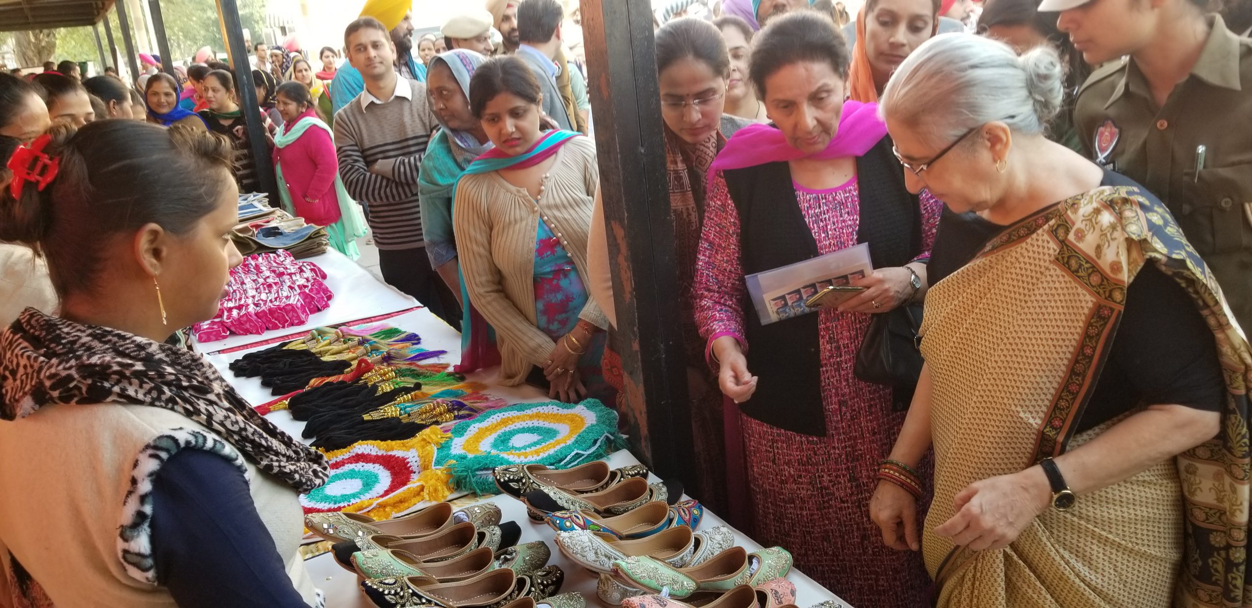 ਆਰਥਿਕ ਤੌਰ ‘ਤੇ ਔਰਤਾਂ ਨੂੰ ਆਤਮ ਨਿਰਭਰ ਬਣਾਉਣ ਲਈ ਬਲਾਕ ਪੱਧਰ ‘ਤੇ ਲੱਗਣਗੇ ਲੋਨ ਮੇਲੇ ਪਰਨੀਤ ਕੌਰ