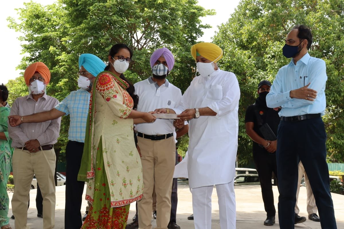 Punjab Government recruits 128 Medical specialists in Health Department