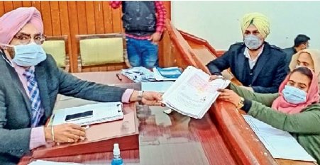 संगरूर से आप प्रत्याशी नरिंदर भराज मात्र 24,409 रुपए की मालकिन