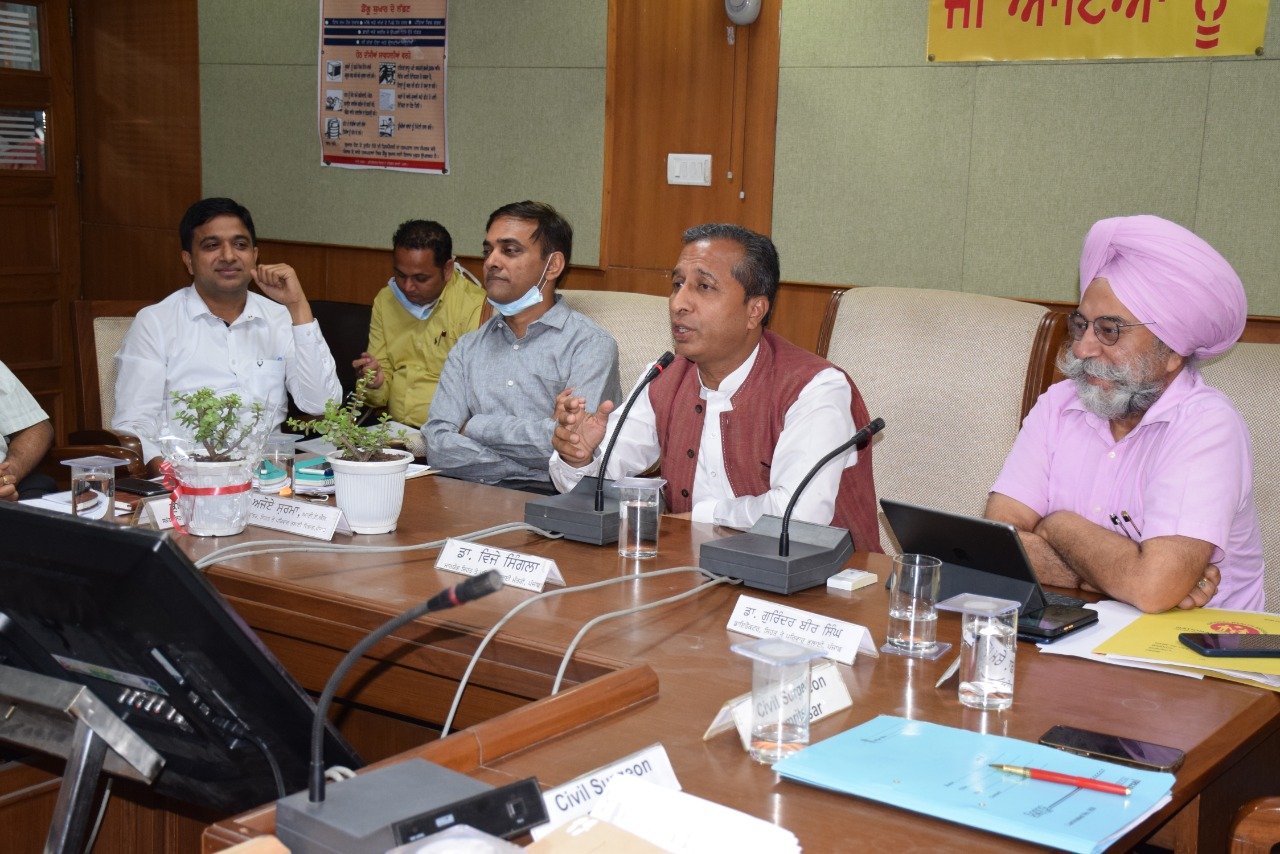 HEALTH MINISTER DR. SINGLA DIRECTS CIVIL SURGEONS FOR RATIONALIZATION OF EMPLOYEES