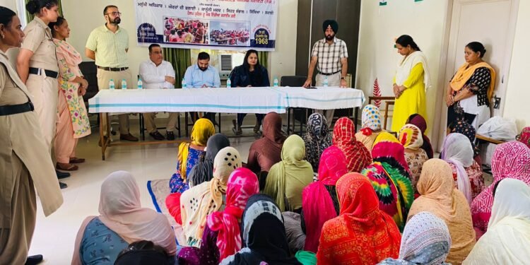 ਸਕੱਤਰ ਜ਼ਿਲ੍ਹਾ ਕਾਨੂੰਨੀ ਸੇਵਾਵਾਂ ਅਥਾਰਟੀ ਵੱਲੋਂ ਜੇਲ੍ਹਾਂ ਦਾ ਅਚਾਨਕ ਨਿਰੀਖਣ