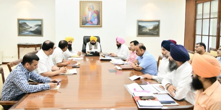 ਮੁੱਖ ਮੰਤਰੀ ਵੱਲੋਂ ਪੇਂਡੂ ਸੜਕਾਂ ਦੀ ਲੋੜ ਆਧਾਰਤ ਉਸਾਰੀ ਲਈ ‘ਆਰਟੀਫੀਸ਼ੀਅਲ ਇੰਟੈਲੀਜੈਂਸ’ ਸ਼ੁਰੂ ਕਰਨ ਦਾ ਐਲਾਨ