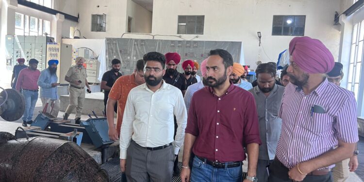 ਮੀਤ ਹੇਅਰ ਵੱਲੋਂ ਕਜੌਲੀ ਵਾਟਰ ਵਰਕਸ ਦਾ ਦੌਰਾ, ਟਰਾਈਸਿਟੀ ਨੂੰ ਪਾਣੀ ਸਪਲਾਈ ਚ ਕੋਈ ਦਿੱਕਤ ਨਹੀਂ ਆਉਣ ਦਿੱਤੀ ਜਾਵੇਗੀ