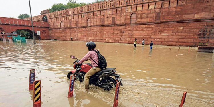 ਕੌਮੀ ਰਾਜਧਾਨੀ ਦੀਆਂ ਸੜਕਾਂ ’ਤੇ ਭਰਿਆ ਯਮੁਨਾ ਦਾ ਪਾਣੀ
