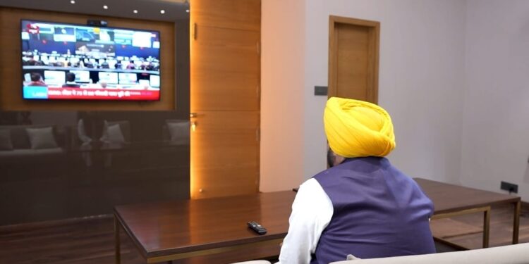 ਮੁੱਖ ਮੰਤਰੀ ਨੇ ਚੰਦਰਯਾਨ-3 ਦੀ ਸਫ਼ਲਤਾ ਲਈ ਦੇਸ਼ ਅਤੇ ਇਸਰੋ ਦੇ ਵਿਗਿਆਨੀਆਂ ਨੂੰ ਦਿੱਤੀ ਵਧਾਈ