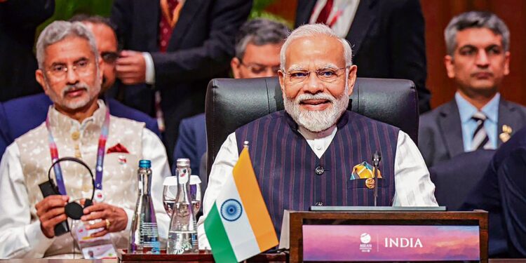 ਮੋਦੀ ਦੇ ਭਾਸ਼ਨ ਨਾਲ ਜੀ-20 ਸਿਖ਼ਰ ਸੰਮੇਲਨ ਸ਼ੁਰੂ, ‘ਭਾਰਤ ਮੰਡਪਮ’ ’ਚ ਪ੍ਰਧਾਨ ਮੰਤਰੀ ਨੇ ਵਿਸ਼ਵ ਨੇਤਾਵਾਂ ਦਾ ਸੁਆਗਤ ਕੀਤਾ