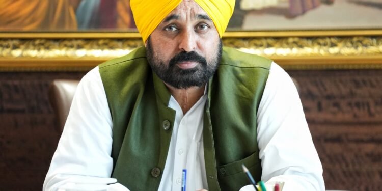 ਮੁੱਖ ਮੰਤਰੀ ਦੀ ਅਗਵਾਈ ਵਿੱਚ ਵਜ਼ਾਰਤ ਨੇ ਪੰਜਾਬ ਦੇ ਨਵੇਂ ਐਡਵੋਕੇਟ ਜਨਰਲ ਵਜੋਂ ਗੁਰਮਿੰਦਰ ਸਿੰਘ ਦੇ ਨਾਮ ਉਤੇ ਮੋਹਰ ਲਾਈ