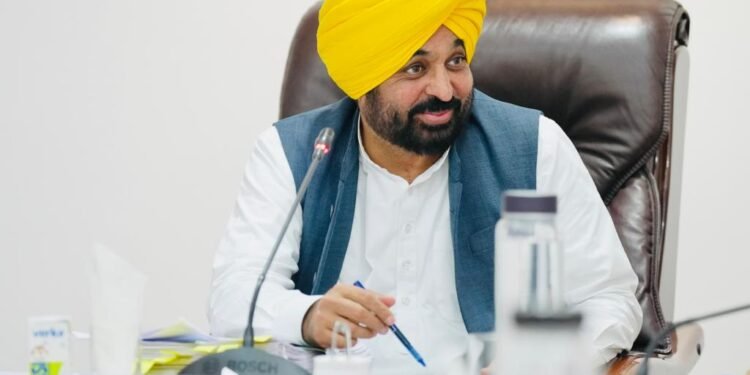 ਮੁੱਖ ਮੰਤਰੀ ਦੀ ਅਗਵਾਈ ਹੇਠ ਕੈਬਨਿਟ ਵੱਲੋਂ ਪੰਜਾਬ ਸਿਵਲ ਸਕੱਤਰੇਤ ਵਿੱਚ ਕਲਰਕਾਂ ਦੀਆਂ 106 ਆਸਾਮੀਆਂ ਭਰਨ ਦੀ ਮਨਜ਼ੂਰੀ