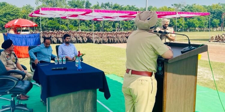 ਏਡੀਜੀਪੀ ਟਰੈਫਿਕ ਵੱਲੋਂ ਕਪੂਰਥਲਾ ਵਿਖੇ “ਸੜਕ ਸੁਰੱਖਿਆ ਫੋਰਸ” ਦੀ ਵਿਸ਼ੇਸ਼ ਸਿਖਲਾਈ ਦਾ ਜਾਇਜ਼ਾ