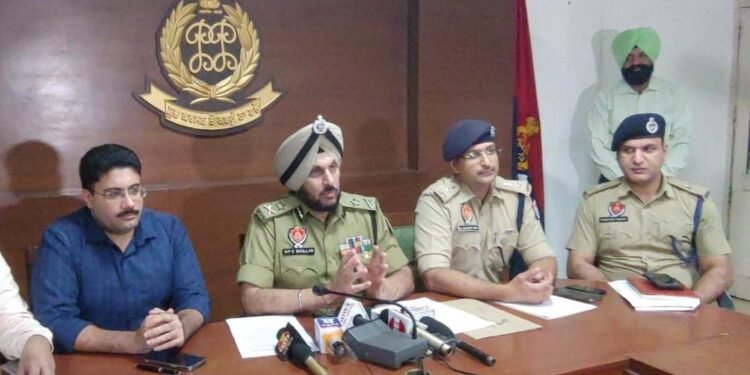 ਬਠਿੰਡਾ ਕਤਲ ਕਾਂਡ: ਪੰਜਾਬ ਪੁਲਿਸ ਵੱਲੋਂ ਰਿਕਾਰਡ ਸਮੇਂ ਵਿੱਚ 72 ਘੰਟਿਆਂ ਅੰਦਰ ਸ਼ੂਟਰ ਕਾਬੂ
