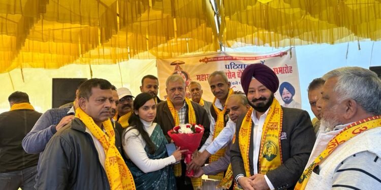 ਵਿਧਾਇਕ ਅਜੀਤਪਾਲ ਸਿੰਘ ਕੋਹਲੀ ਨੇ ਮਹਾਰਾਜਾ ਅਗਰਸੈਨ ਚੌਂਕ ਪਟਿਆਲਵੀਆਂ ਨੂੰ ਕੀਤਾ ਸਮਰਪਿਤ