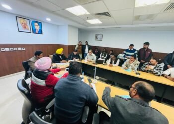 ਸਥਾਨਕ ਸਰਕਾਰਾਂ ਬਾਰੇ ਮੰਤਰੀ ਬਲਕਾਰ ਸਿੰਘ ਨੇ ਸਫਾਈ ਸੇਵਕਾਂ ਅਤੇ ਮਿਉਸੀਪਲ ਵਰਕ ਯੂਨੀਅਨਾਂ ਦੇ ਨੁਮਾਇੰਦਿਆਂ ਨਾਲ ਕੀਤੀ ਮੀਟਿੰਗ