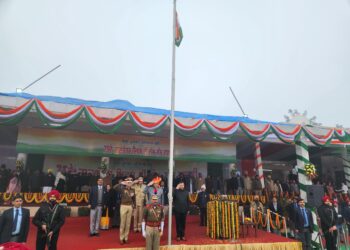 ਰਾਜਪਾਲ ਬਨਵਾਰੀ ਲਾਲ ਪੁਰੋਹਿਤ ਨੇ ਗਣਤੰਤਰ ਦਿਵਸ ਦੇ ਰਾਜ ਪੱਧਰੀ ਸਮਾਗਮ ਮੌਕੇ ਪਟਿਆਲਾ ਵਿਖੇ ਲਹਿਰਾਇਆ ਤਿਰੰਗਾ