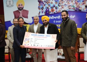 LATEST NEWS:ਏਸ਼ੀਅਨ ਅਤੇ ਕੌਮੀ ਖੇਡਾਂ ਦੇ ਜੇਤੂਆਂ ਨੇ 33.83 ਕਰੋੜ ਰੁਪਏ ਦਾ ਨਗਦ ਇਨਾਮ ਦੇਣ ਲਈ ਪੰਜਾਬ ਸਰਕਾਰ ਦਾ ਧੰਨਵਾਦ ਕੀਤਾ