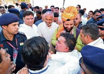 ਨਾਇਬ ਸਿੰਘ ਸੈਣੀ ਨੇ ਕਿਹਾ ਕਿ ਮੋਦੀ ਦੇਸ਼ ਨੂੰ ਉੱਚ ਦਰਜੇ ਦਾ ਰਾਸ਼ਟਰ ਬਣਾਉਣ ਲਈ ਆਪਣੇ ਯਤਨਾਂ ਵਿੱਚ ਦ੍ਰਿੜ ਹਨ।