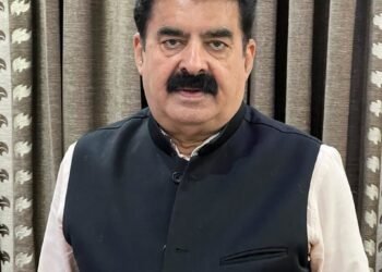ਸਾਬਕਾ ਵਿਧਾਇਕ ਸਤਵਿੰਦਰ ਦੇ ਜਾਣ ਨਾਲ ਜੇਜੇਪੀ ਨੂੰ ਇੱਕ ਹੋਰ ਝਟਕਾ ਲੱਗਾ ਹੈ।