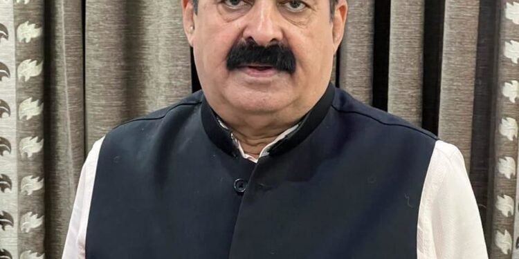 ਸਾਬਕਾ ਵਿਧਾਇਕ ਸਤਵਿੰਦਰ ਦੇ ਜਾਣ ਨਾਲ ਜੇਜੇਪੀ ਨੂੰ ਇੱਕ ਹੋਰ ਝਟਕਾ ਲੱਗਾ ਹੈ।