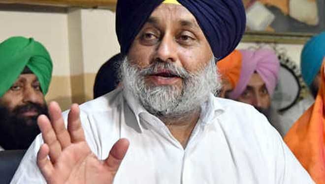 ਅਕਾਲੀ ਦਲ ਦੇ ਮੁਖੀ ਸੁਖਬੀਰ ਬਾਦਲ ਨੇ ਸੁਝਾਅ ਦਿੱਤਾ ਹੈ ਕਿ ਭਾਜਪਾ ਵਿੱਚ ਸ਼ਾਮਲ ਹੋਣ ਵਾਲੇ ਵਿਅਕਤੀਆਂ ਦਾ ਡੀਐਨਏ ਟੈਸਟ ਕਰਵਾਉਣਾ ਚਾਹੀਦਾ ਹੈ।