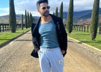 ਸਲਮਾਨ ਖਾਨ ਦੇ ਸੁਰੀਲੇ ਬਾਲੀਵੁੱਡ ਟਰੈਕ ਨੂੰ ਵਰੁਣ ਧਵਨ ਨੇ ਆਪਣੇ ਪਸੰਦੀਦਾ ਵਜੋਂ ਸਾਂਝਾ ਕੀਤਾ ਹੈ।