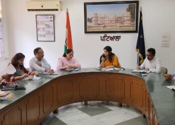 ਜ਼ਿਲ੍ਹੇ ‘ਚ ਪਰਾਲੀ ਪ੍ਰਬੰਧਨ ਕਰਨ ਲਈ ਏਡੀਸੀ ਵੱਲੋਂ ਅਧਿਕਾਰੀਆਂ ਨਾਲ ਬੈਠਕ