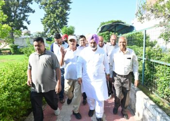 ਕੈਬਨਿਟ ਮੰਤਰੀ ਜੌੜਾਮਾਜਰਾ ਵੱਲੋਂ ਸਵਰਗ ਆਸ਼ਰਮ ਸਤੀ ਮੰਦਿਰ ‘ਚ ਲੋਕਾਂ ਦੇ ਸੈਰ ਕਰਨ ਲਈ 5 ਲੱਖ ਰੁਪਏ ਦੀ ਲਾਗਤ ਨਾਲ ਤਿਆਰ ਕਰਵਾਏ ਫੁਟਪਾਥ ਤੇ ਓਪਨ ਜਿੰਮ ਦਾ ਉਦਘਾਟਨ