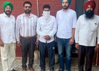 ਸਿੰਚਾਈ ਲਈ ਪਾਣੀ ਅਲਾਟ ਕਰਨ ਬਦਲੇ 20,000 ਰੁਪਏ ਰਿਸ਼ਵਤ ਲੈਂਦਾ ਨਹਿਰੀ ਪਟਵਾਰੀ ਵਿਜੀਲੈਂਸ ਬਿਊਰੋ ਵੱਲੋਂ ਰੰਗੇ ਹੱਥੀਂ ਕਾਬੂ*