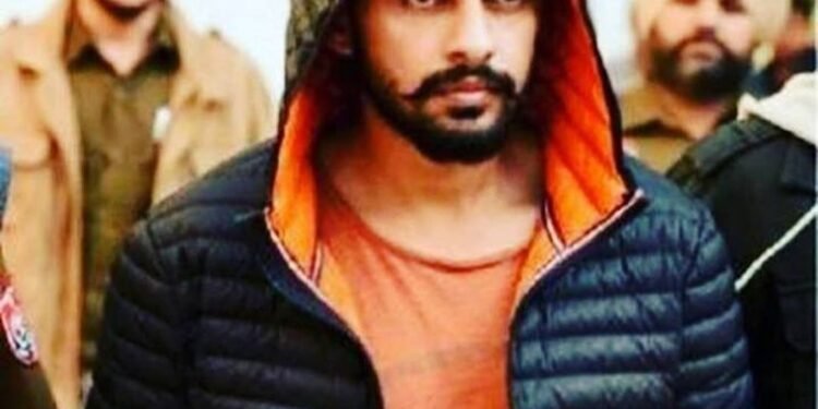 ਦੋ ਡਿਪਟੀ ਸੁਪਰਡੈਂਟਾਂ ਨੂੰ ਮੁਅੱਤਲ ਕਰ ਦਿੱਤਾ ਗਿਆ ਹੈ।