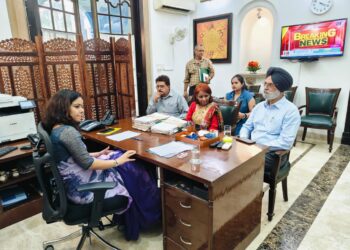 ਪੰਜਾਬ ਭਵਨ ਵਿਖੇ ਲੱਗਣੀਆਂ ਸ਼ੁਰੂ ਹੋਈਆਂ ਪੰਜਾਬੀ ਸਾਹਿਤਕਾਰਾਂ ਦੀਆਂ ਤਸਵੀਰਾਂ