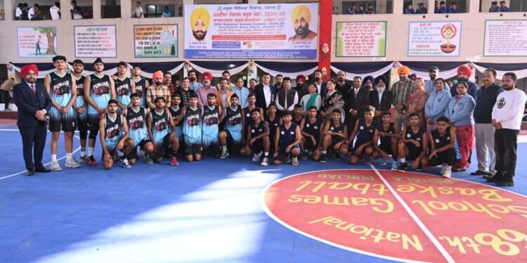 68ਵੀਆਂ ਨੈਸ਼ਨਲ ਸਕੂਲ ਖੇਡਾਂ ਬਾਸਕਟਬਾਲ ਲੜਕੇ ਅਤੇ ਲੜਕੀਆਂ ਅੰਡਰ-19 ਦੇ ਮੁਕਾਬਲਿਆਂ ਦਾ ਸ਼ਾਨਦਾਰ ਉਦਘਾਟਨ ਹੋਇਆ
