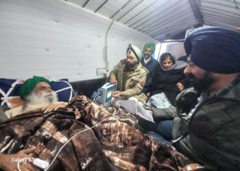 ਡੱਲੇਵਾਲ ਦੀ ਵਿਗੜਦੀ ਸਿਹਤ ਤੋਂ ਚਿੰਤਤ ਉੱਚ ਪੱਧਰੀ ਟੀਮ ਵੱਲੋਂ ਤੁਰੰਤ ਮੈਡੀਕਲ ਸਹਾਇਤਾ ਲੈਣ ਦੀ ਅਪੀਲ