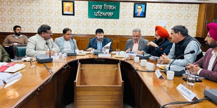 ਸਥਾਨਕ ਸਰਕਾਰਾਂ ਮੰਤਰੀ ਡਾ. ਰਵਜੋਤ ਸਿੰਘ ਵੱਲੋਂ ਪਟਿਆਲਾ ‘ਚ ਵਿਕਾਸ ਪ੍ਰੋਜੈਕਟਾਂ ਦਾ ਜਾਇਜ਼ਾ
