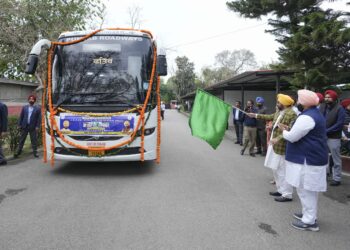 ਵਿਦੇਸ਼ਾਂ ਤੋਂ ਸਿਖਲਾਈ ਪ੍ਰਾਪਤ ਅਧਿਆਪਕ/ਪ੍ਰਿੰਸੀਪਲ ਸੂਬੇ ਵਿੱਚ ਸਿੱਖਿਆ ਕ੍ਰਾਂਤੀ ਦੇ ਦੂਤ ਬਣੇ: ਮੁੱਖ ਮੰਤਰੀ