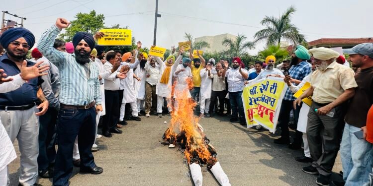 ਪੰਜਾਬ ਦਾ ਪਾਣੀ ਸਾਡੇ ਖ਼ੂਨ ਤੋਂ ਵੀ ਮਹਿੰਗਾ, ਸਾਡੇ ਕੋਲ ਇੱਕ ਬੂੰਦ ਵੀ ਵਾਧੂ ਪਾਣੀ ਨਹੀਂ-ਕੁਲਵੰਤ ਸਿੰਘ ਬਾਜ਼ੀਗਰ